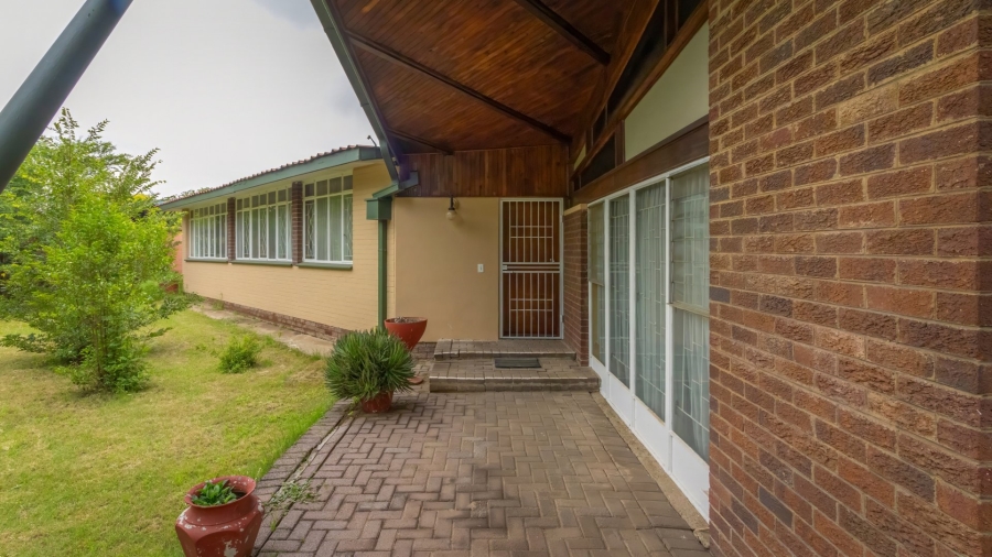 4 Bedroom Property for Sale in Wilgenhof Free State